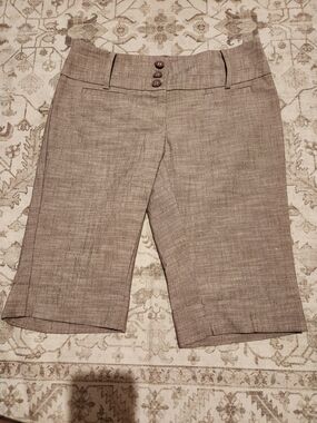Women's Tailored Taupe Bermuda Capris with Button Waist
